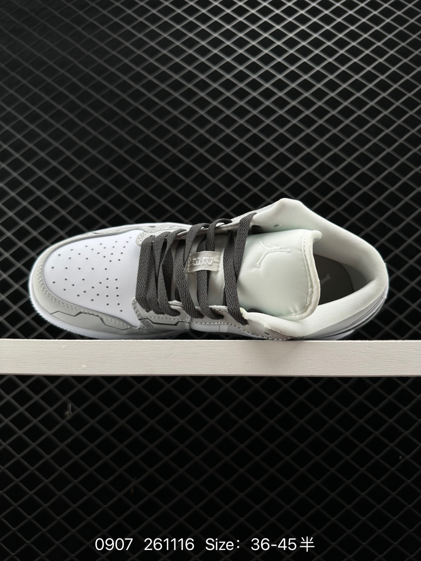 Air Jordan 1 Low AJ1